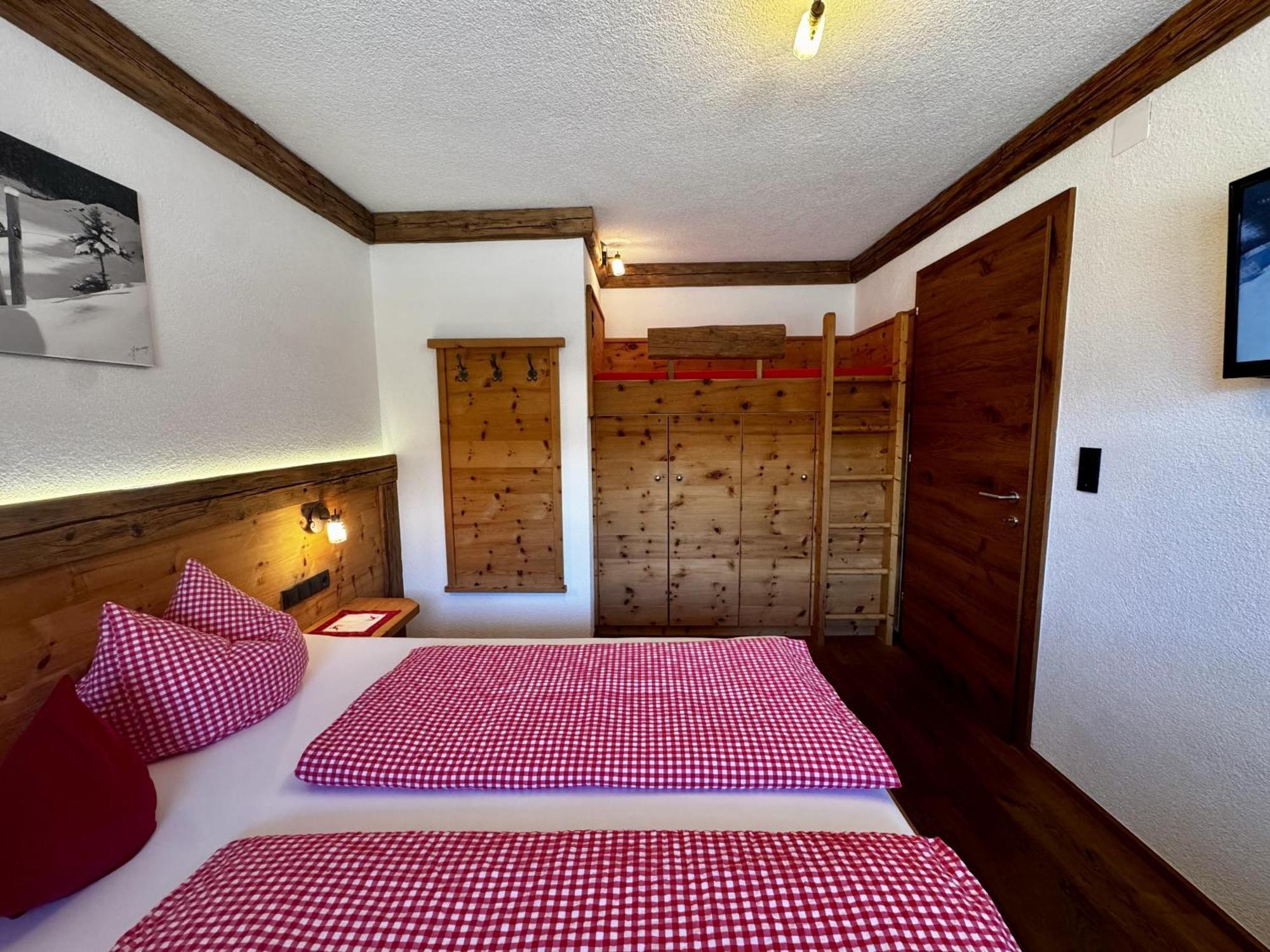 Landhaus Rieder Im Zillertal Aschau Im Zillertal Quarto foto